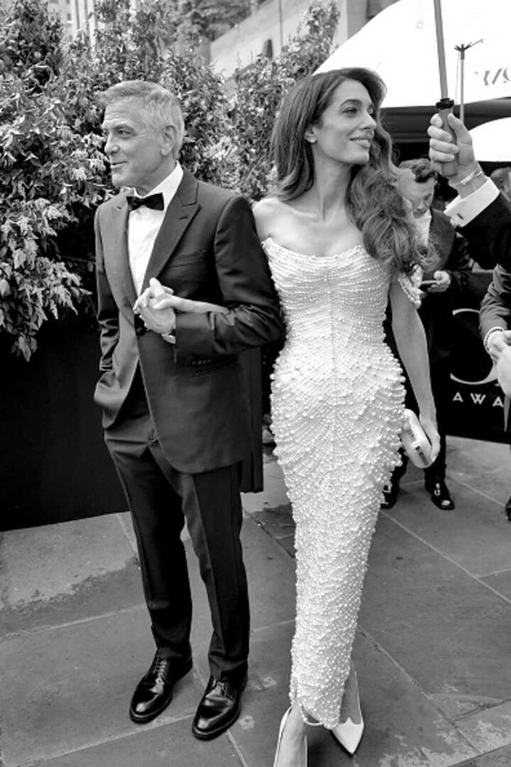 George Clooney și soția sa, apariție plină de eleganță pe covorul roșu. Gestul romantic pe care l-au făcut în fața camerelor - Imaginea 9