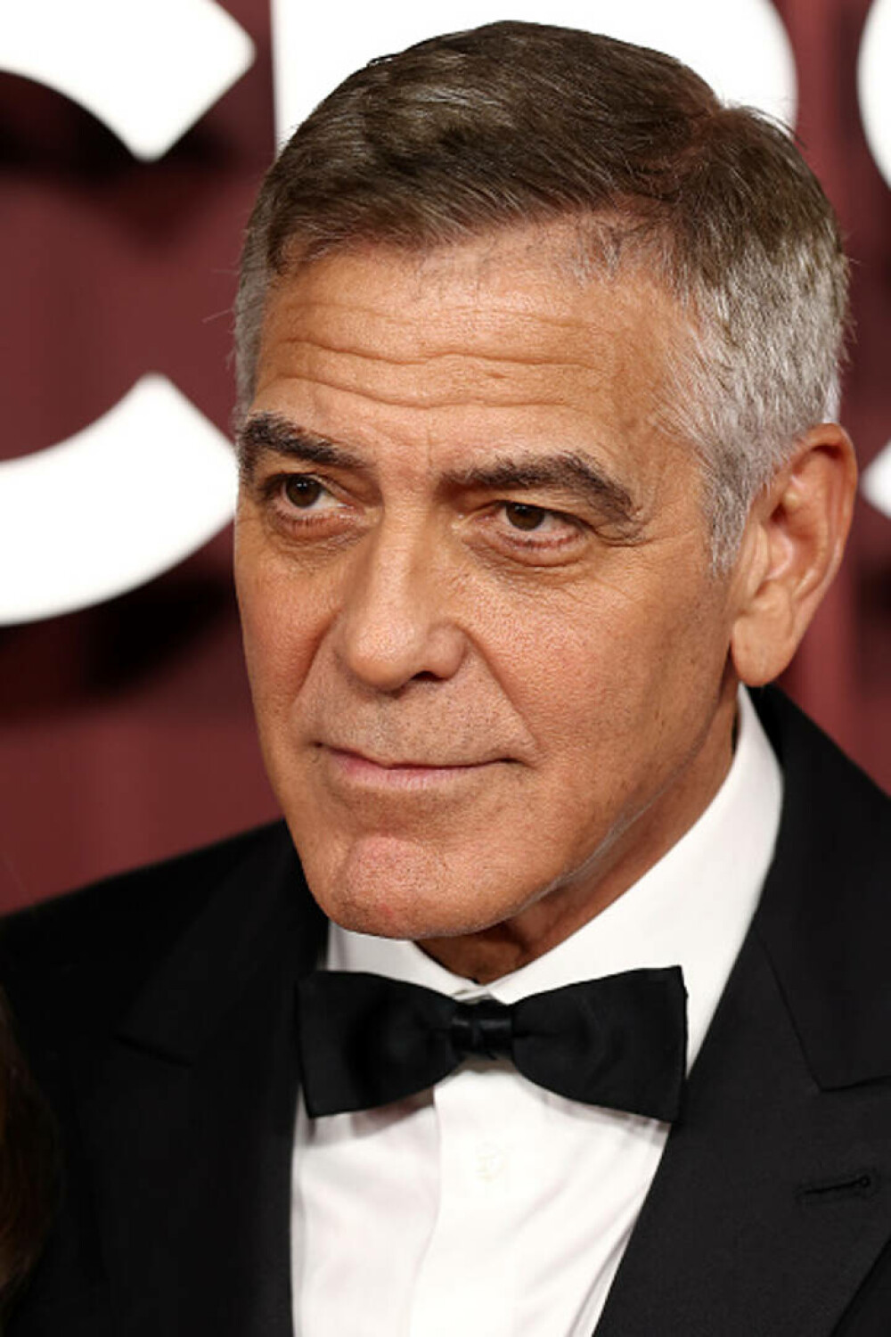 George Clooney și soția sa, apariție plină de eleganță pe covorul roșu. Gestul romantic pe care l-au făcut în fața camerelor - Imaginea 13