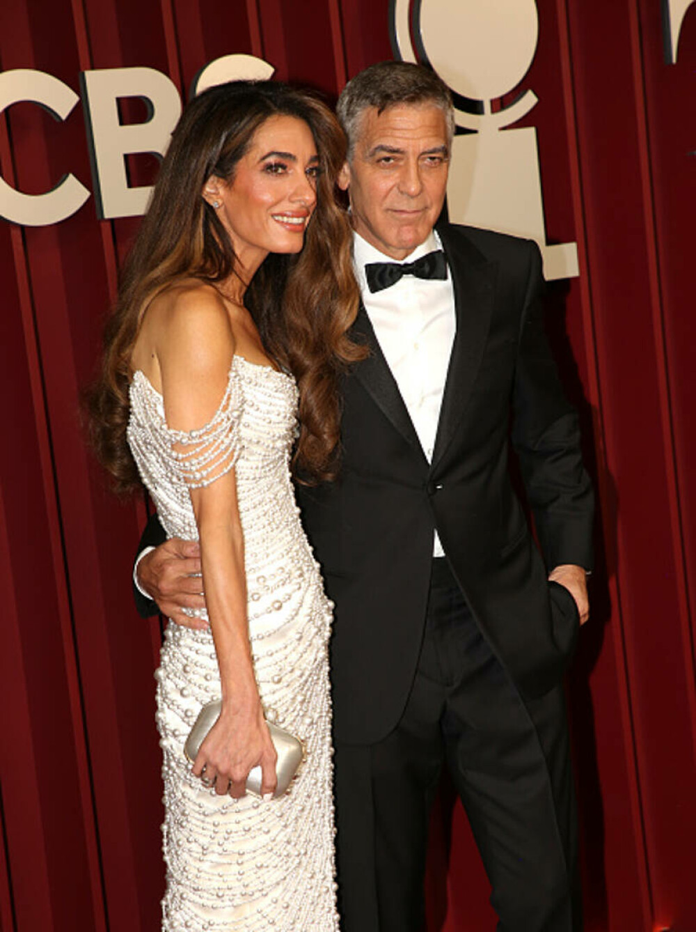George Clooney și soția sa, apariție plină de eleganță pe covorul roșu. Gestul romantic pe care l-au făcut în fața camerelor - Imaginea 16