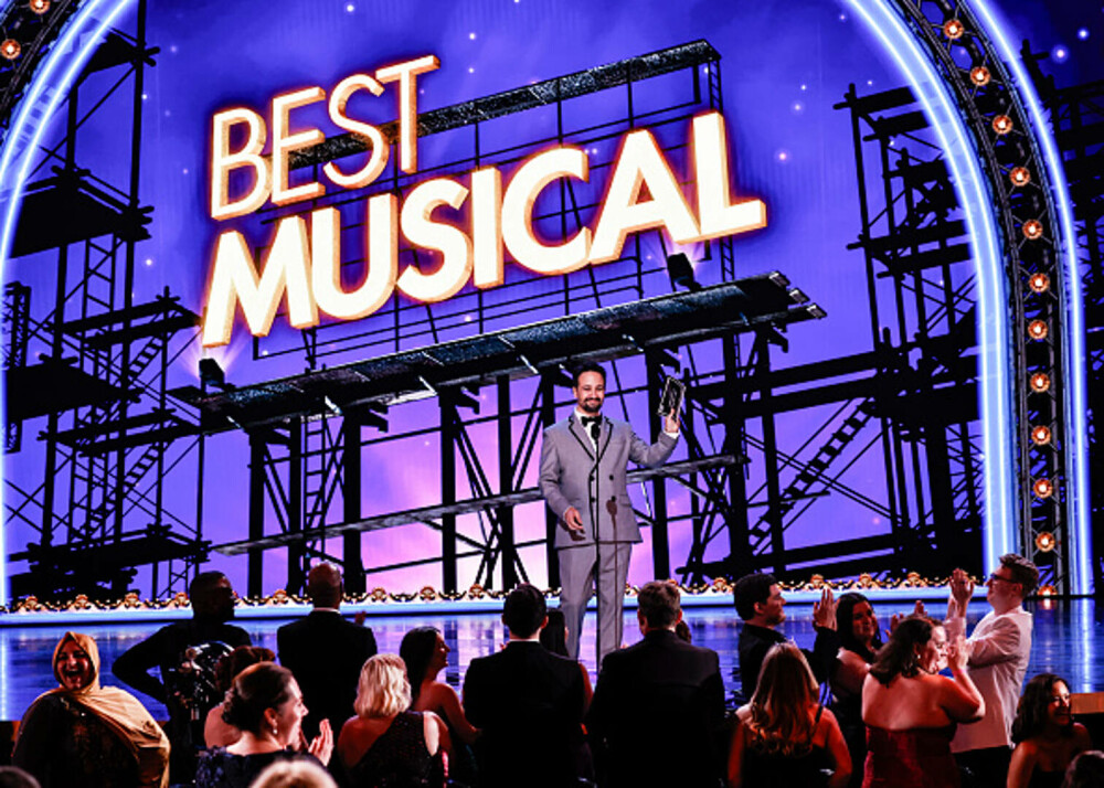Câştigătorii Premiilor Tony 2025. „Maybe Happy Ending”, cel mai bun musical. GALERIE FOTO - Imaginea 2