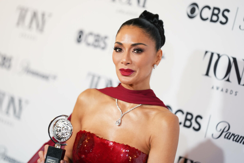 Nicole Scherzinger, apariție spectaculoasă la premiile Tony 2025. Ținuta cu care a cucerit publicul. FOTO - Imaginea 8