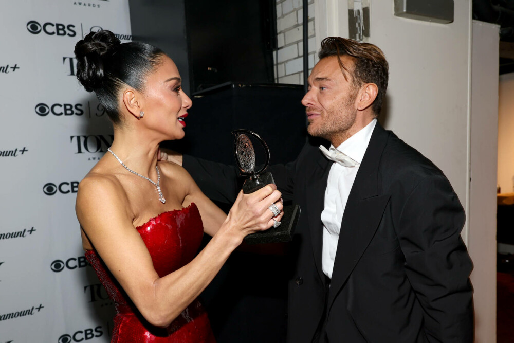 Nicole Scherzinger, apariție spectaculoasă la premiile Tony 2025. Ținuta cu care a cucerit publicul. FOTO - Imaginea 23