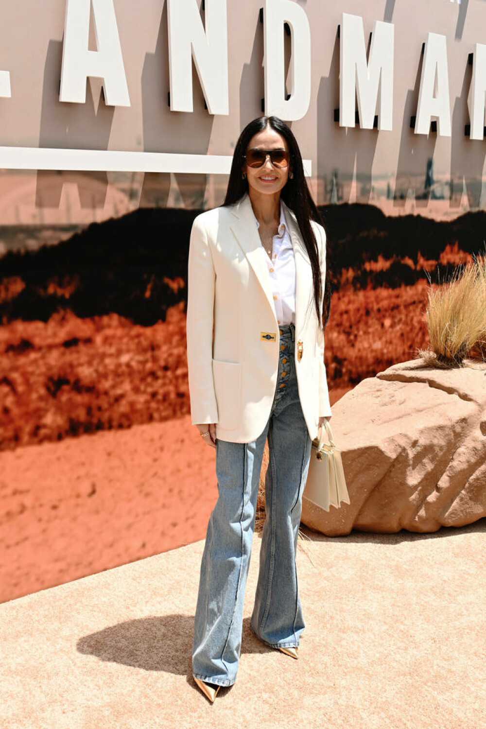 Demi Moore, apariție de senzație în cadrul unui eveniment monden. Ce ținuta a purtat actrița în vârstă de 62 de ani. FOTO - Imaginea 1