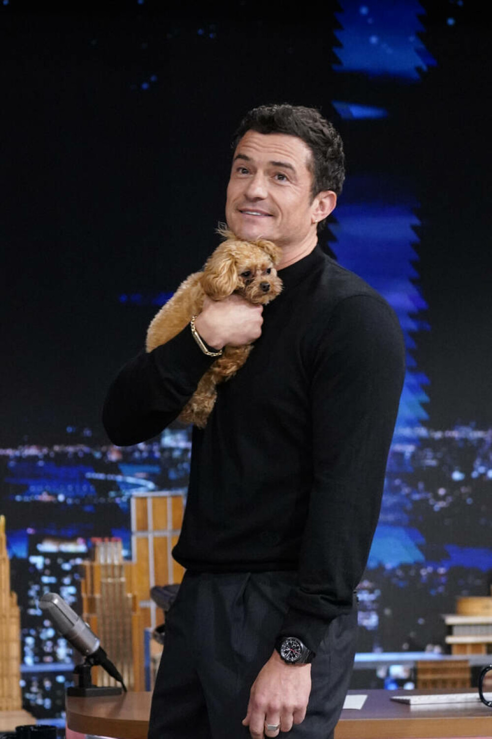Orlando Bloom a atras din nou toate privirile. Cum a apărut alături de câinele său pe covorul roșu. GALERIE FOTO - Imaginea 12