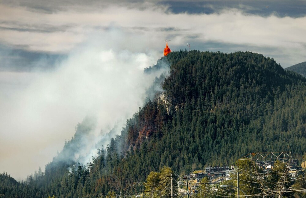Incendiile de pădure devastează Canada. 3,5 milioane de hectare au fost deja mistuite de flăcări. GALERIE FOTO & VIDEO - Imaginea 4