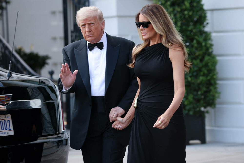 Donald și Melania Trump, huiduiți și aplaudați, în timp ce asistau la muzicalul Les Misérables. „Tot ce voiam”. FOTO&VIDEO - Imaginea 3