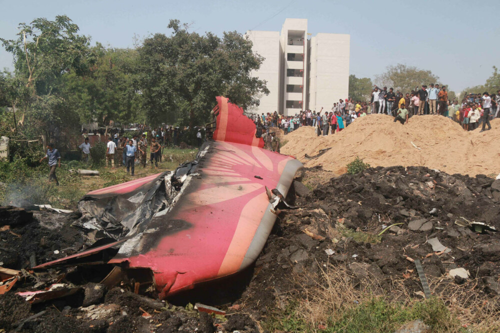Tragedie aviatică în India: Bilanțul se apropie de 300 de morți. A fost găsit un singur supraviețuitor - Imaginea 16