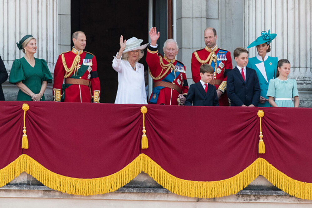 Prințesa Kate, apariție plină de eleganță la ceremonia anuală a Ordinului Jartierei de la Windsor. GALERIE FOTO - Imaginea 1