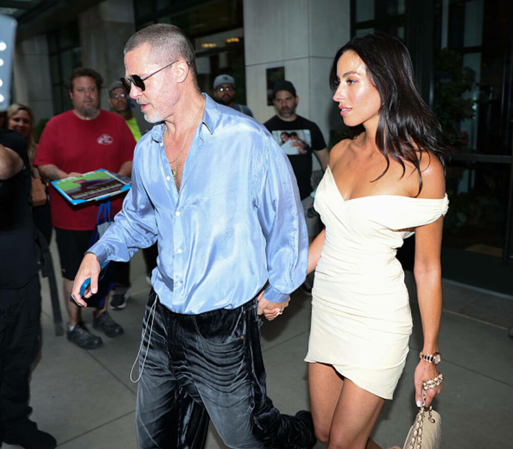 Brad Pitt și Ines de Ramon, apariție rară pe covorul roșu. Cum au fost surprinși la premiera filmului F1. FOTO - Imaginea 2