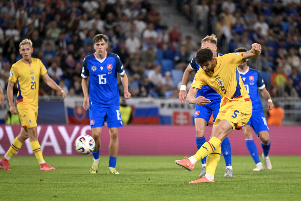 România - Slovacia 1-2. ”Tricolorii mici” au pierdut și ultimul meci jucat la EURO U21 - Imaginea 25