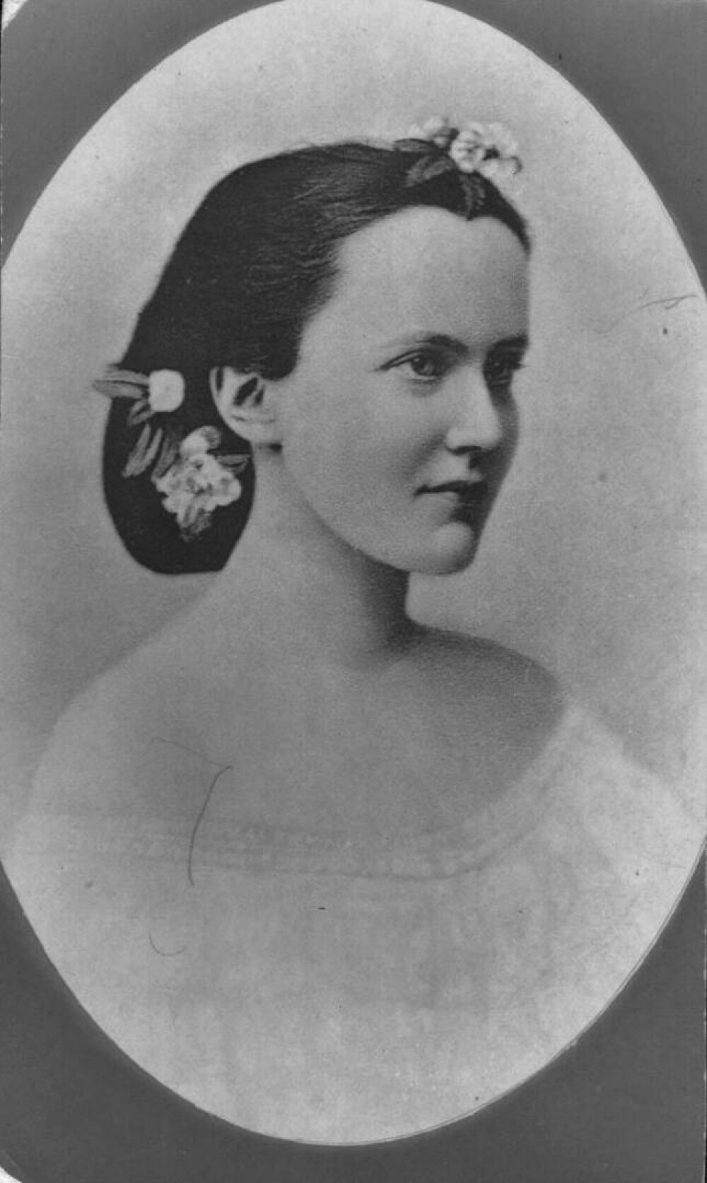 Regina Elisabeta a României: Viața, domnia și contribuțiile culturale - Imaginea 8