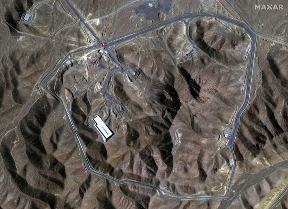 Ce arată imaginile din satelit după atacurile SUA asupra instalației nucleare de la Fordow. GALERIE FOTO - Imaginea 7