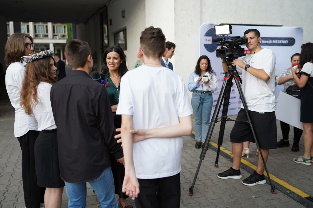 PRO TV sprijină excelența din sate izolate prin burse de 140.000 de euro oferite la Gala BookLand - Imaginea 19