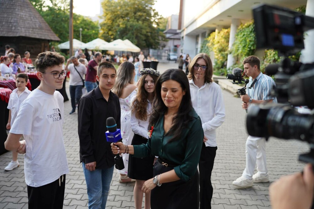 PRO TV sprijină excelența din sate izolate prin burse de 140.000 de euro oferite la Gala BookLand - Imaginea 6