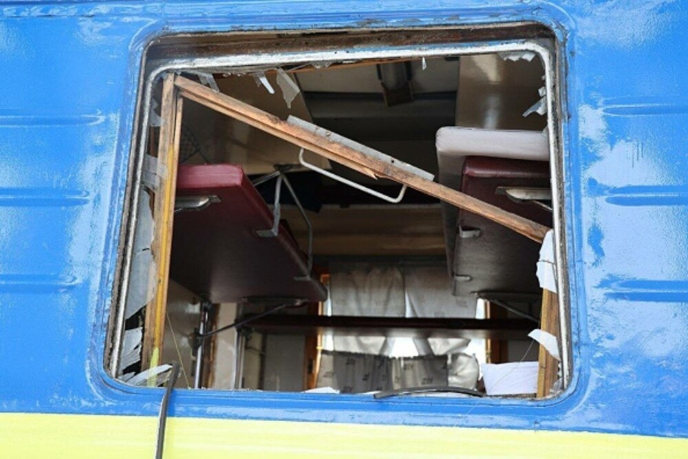 Cel puţin 17 morți şi 279 răniți într-un atac rusesc la Dnipro, care a provocat „distrugeri fără precedent”. FOTO & VIDEO - Imaginea 1