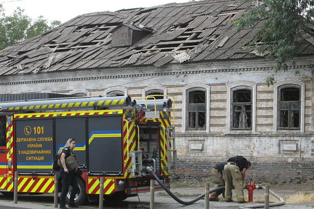 Cel puţin 17 morți şi 279 răniți într-un atac rusesc la Dnipro, care a provocat „distrugeri fără precedent”. FOTO & VIDEO - Imaginea 12