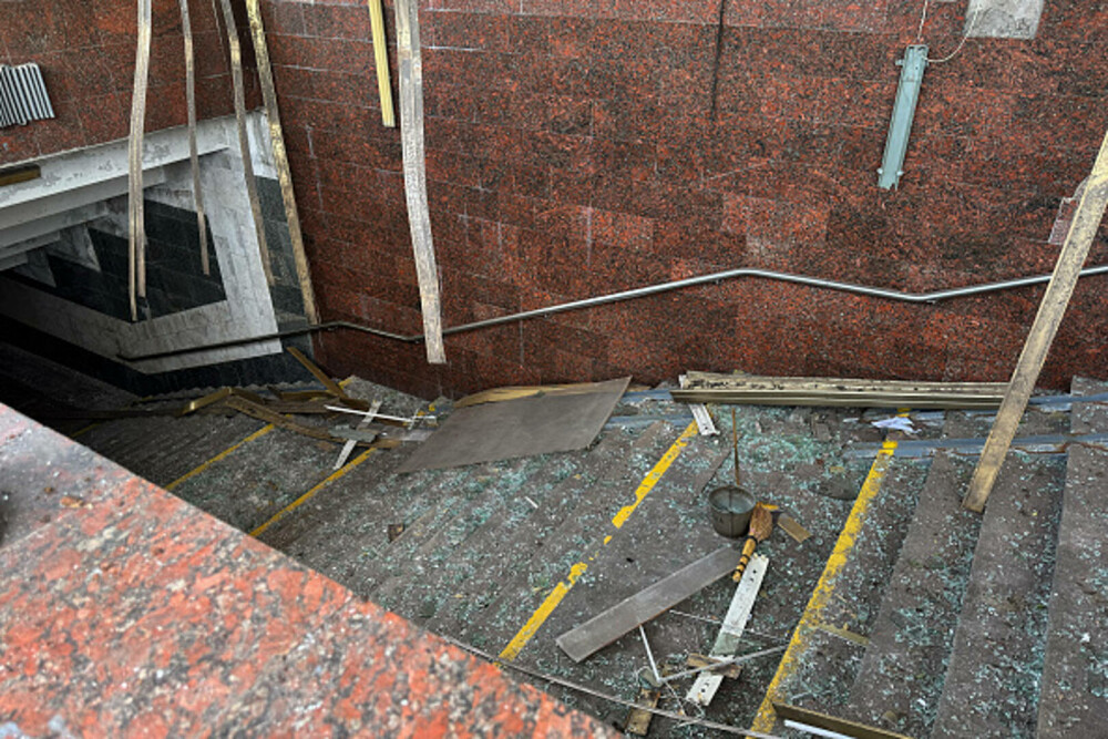 Cel puţin 17 morți şi 279 răniți într-un atac rusesc la Dnipro, care a provocat „distrugeri fără precedent”. FOTO & VIDEO - Imaginea 20