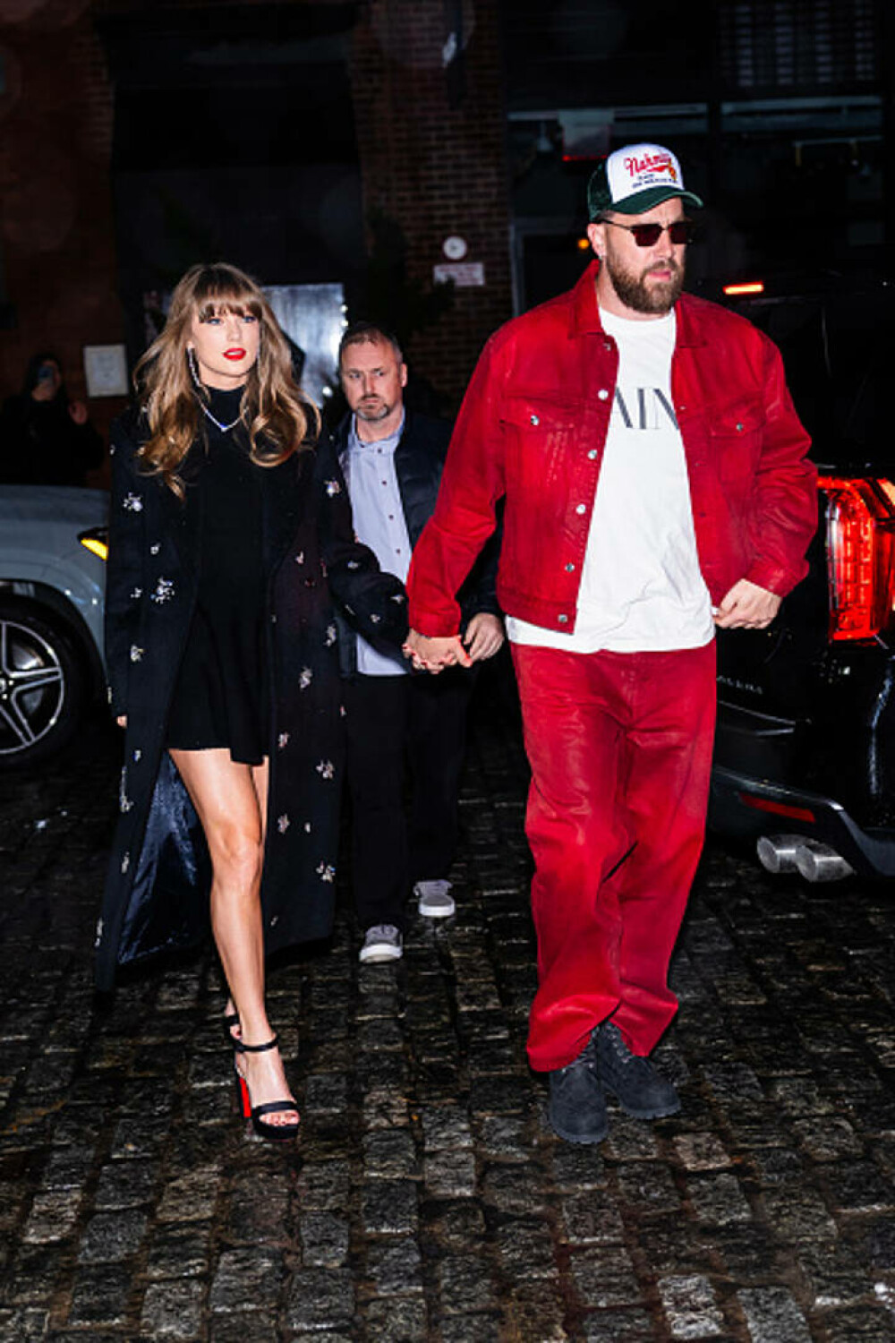 Taylor Swift şi Travis Kelce, pentru prima dată în calitate de cuplu pe covorul roşu. Cum au fost surprinși cei doi. VIDEO - Imaginea 27