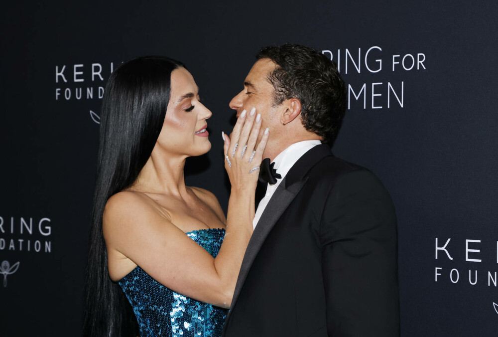 Katy Perry și Orlando Bloom s-ar fi despărțit după 10 ani de relație. De la ce ar fi pornit tensiunile dintre ei. FOTO - Imaginea 9