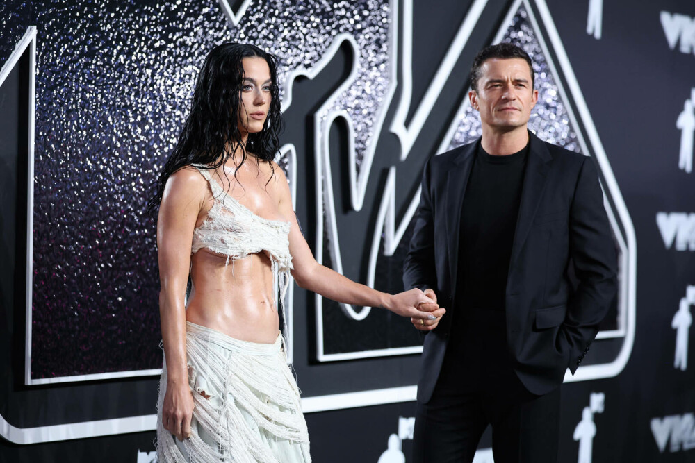 Katy Perry și Orlando Bloom s-ar fi despărțit după 10 ani de relație. De la ce ar fi pornit tensiunile dintre ei. FOTO - Imaginea 24