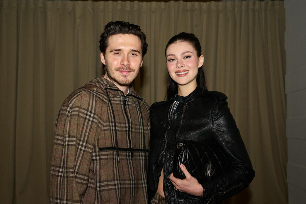 Brooklyn Beckham și Nicola Peltz au sărbătorit cinci ani de logodnă, în ciuda tensiunilor familiale. „Orice s-ar întâmpla” - Imaginea 24