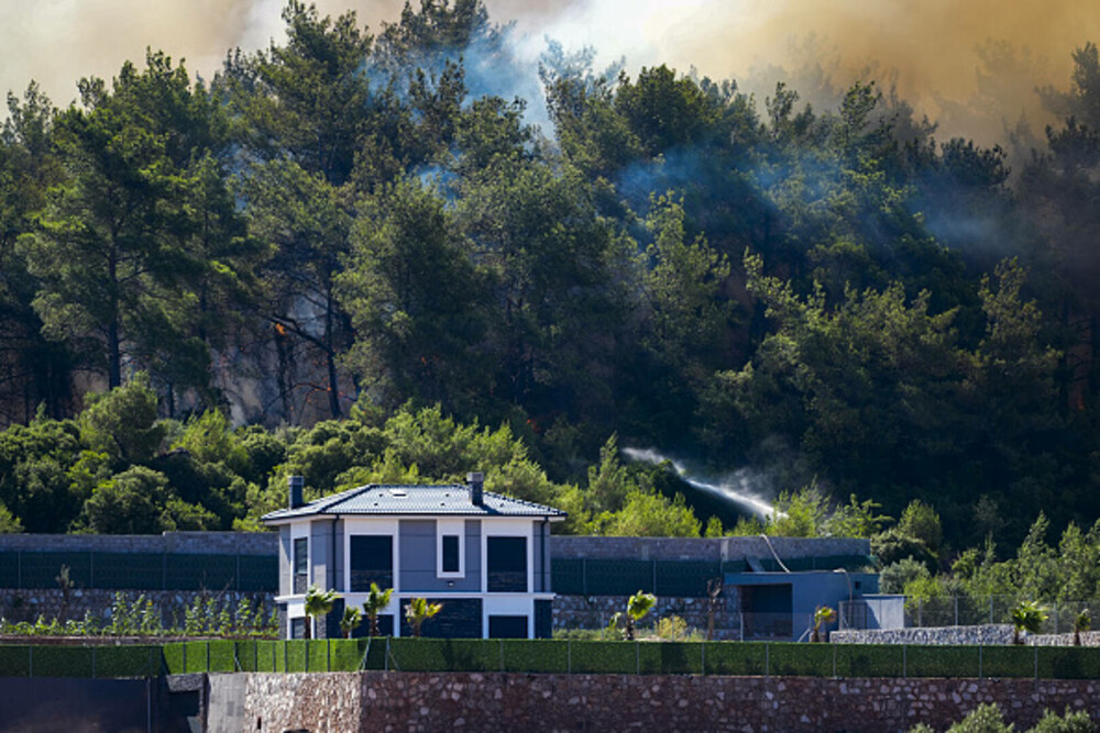 Peste 50.000 de persoane au fost evacuate în urma incendiilor de pădure din Turcia. GALERIE FOTO & VIDEO - Imaginea 19