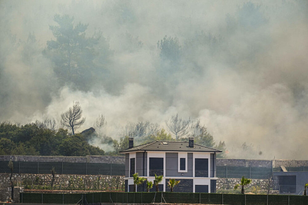 Peste 50.000 de persoane au fost evacuate în urma incendiilor de pădure din Turcia. GALERIE FOTO & VIDEO - Imaginea 21