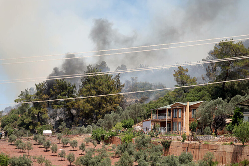 Peste 50.000 de persoane au fost evacuate în urma incendiilor de pădure din Turcia. GALERIE FOTO & VIDEO - Imaginea 38