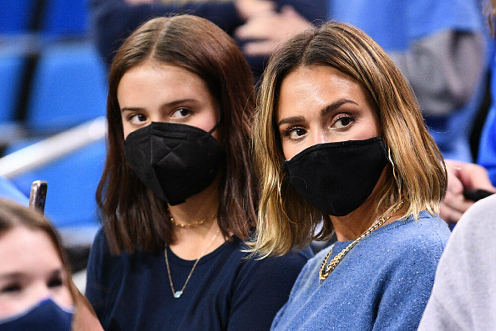 Jessica Alba și fiica ei cea mare au atras toate privirile la Wimbledon. Honor este copia fidelă a mamei sale. GALERIE FOTO - Imaginea 20