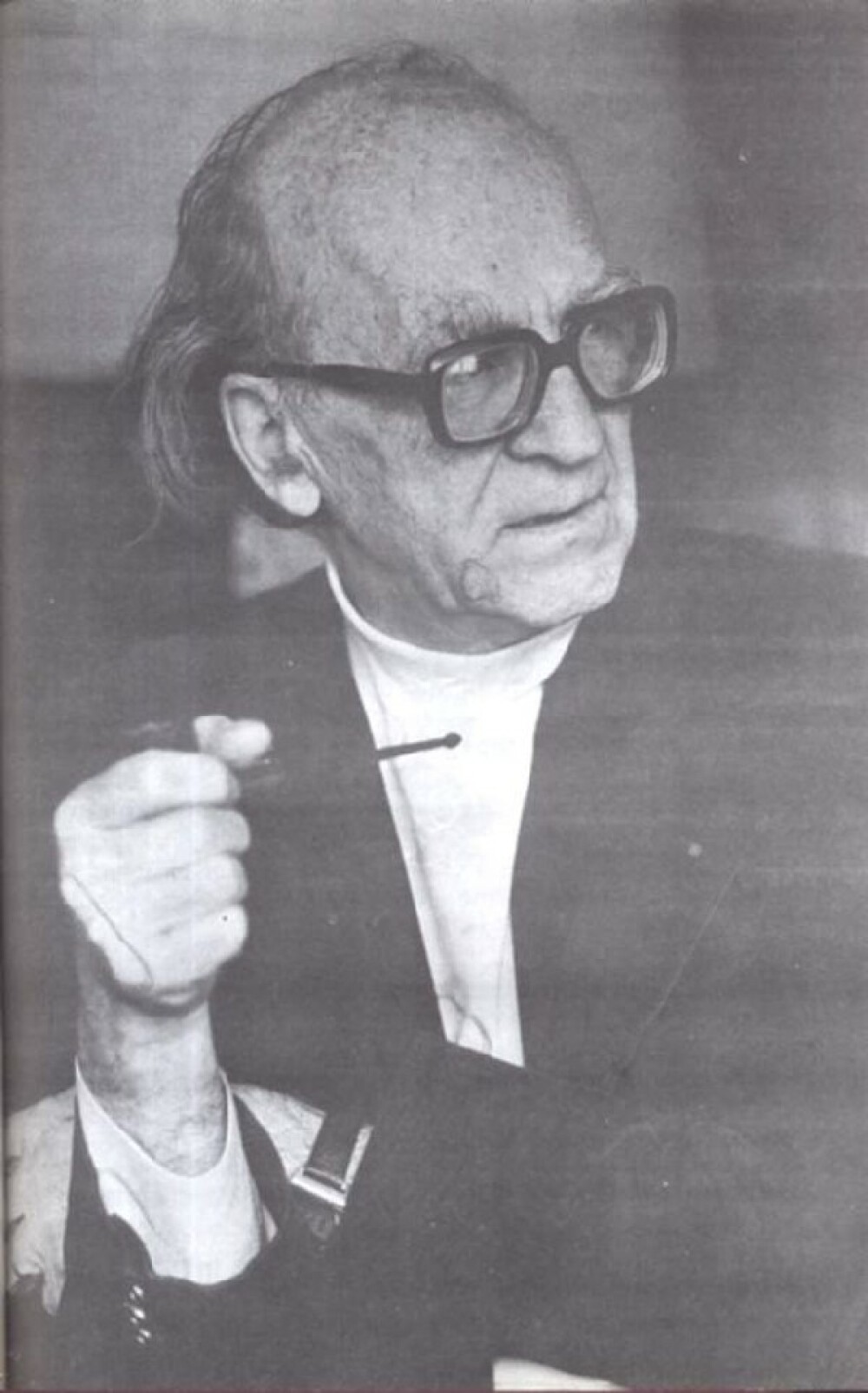 Mircea Eliade. Viața, opera și contribuția la literatura universală - Imaginea 5