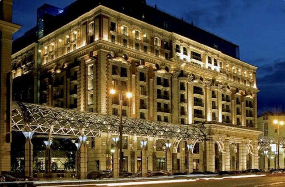 Cele mai luxoase hoteluri din lume. O noapte poate costa si salariul anual - Imaginea 15