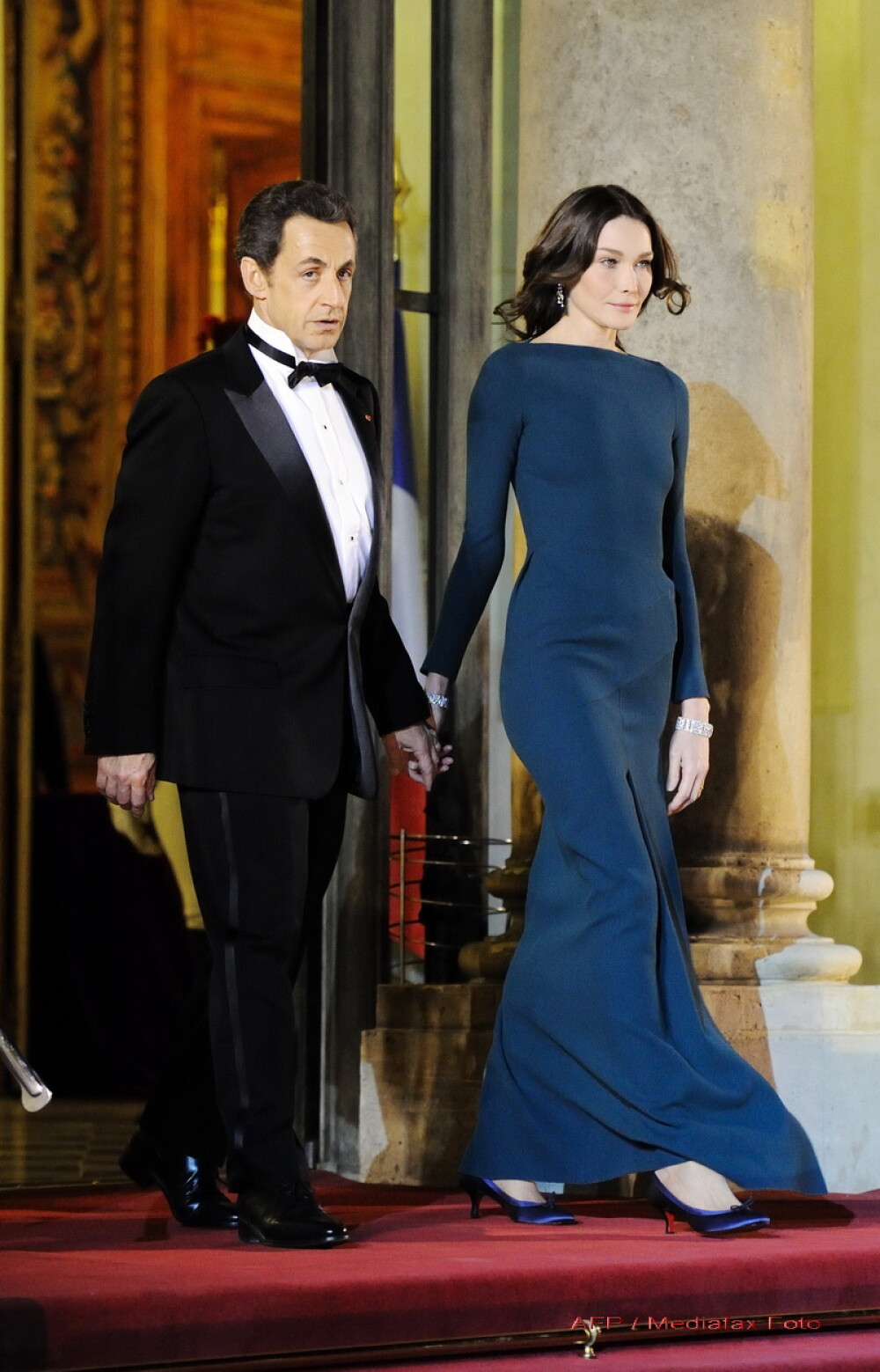 Impreuna, dar separati! Carla Bruni, Nicolas Sarkozy si… amantii lor! - Imaginea 1