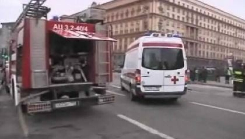 Teroare la Moscova! Atentate la metrou: 39 de morti! - Imaginea 5