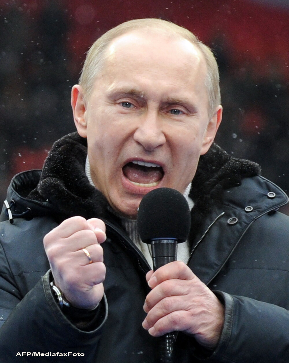 Sky News: Mii de functionari publici din Rusia vor primi bani sa-l voteze de mai multe ori pe Putin - Imaginea 3