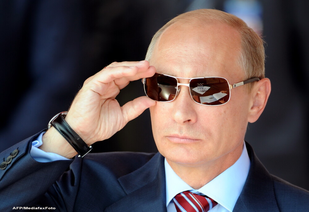 PORTRET de lider cu mana de fier. Vladimir Putin, omul care a transformat Rusia in ultimii 12 ani - Imaginea 1