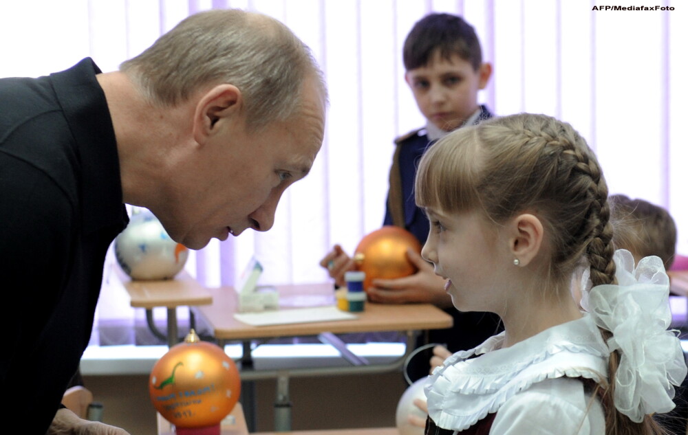 PORTRET de lider cu mana de fier. Vladimir Putin, omul care a transformat Rusia in ultimii 12 ani - Imaginea 3