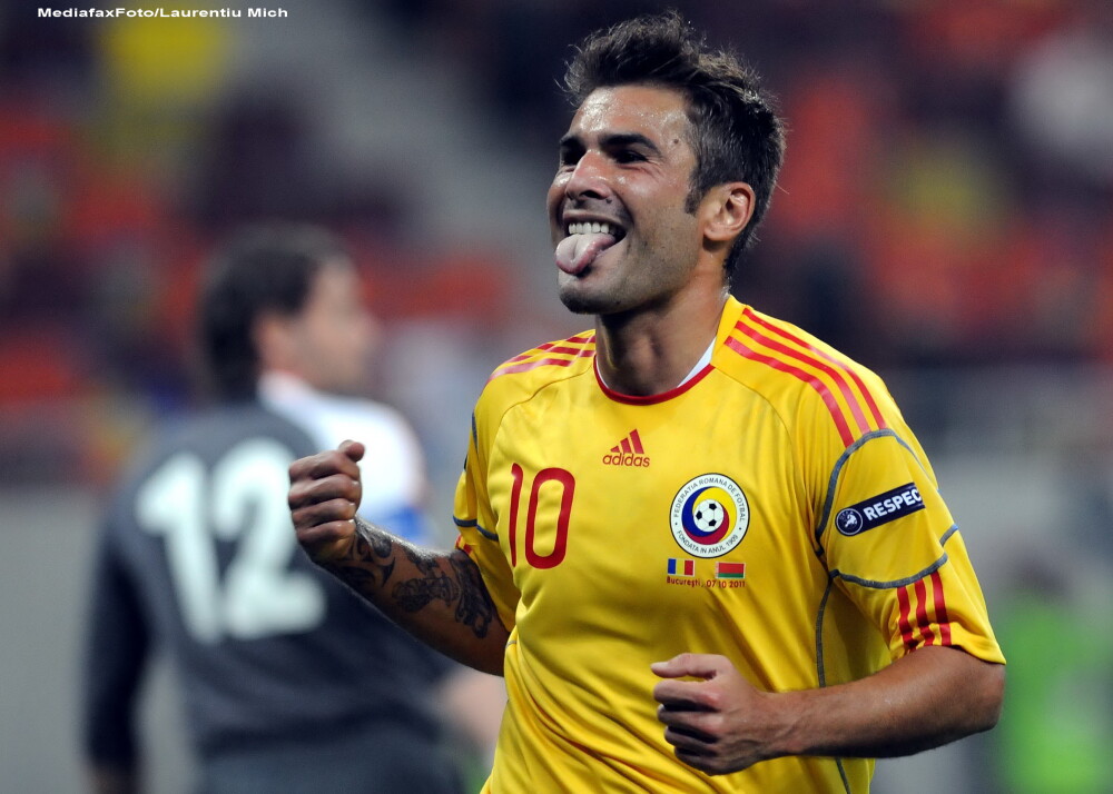 Adrian Mutu împlinește 47 de ani. Cariera „Briliantului”, de la atacant la FC Argeș la idol în marile cluburi europeme. FOTO - Imaginea 27