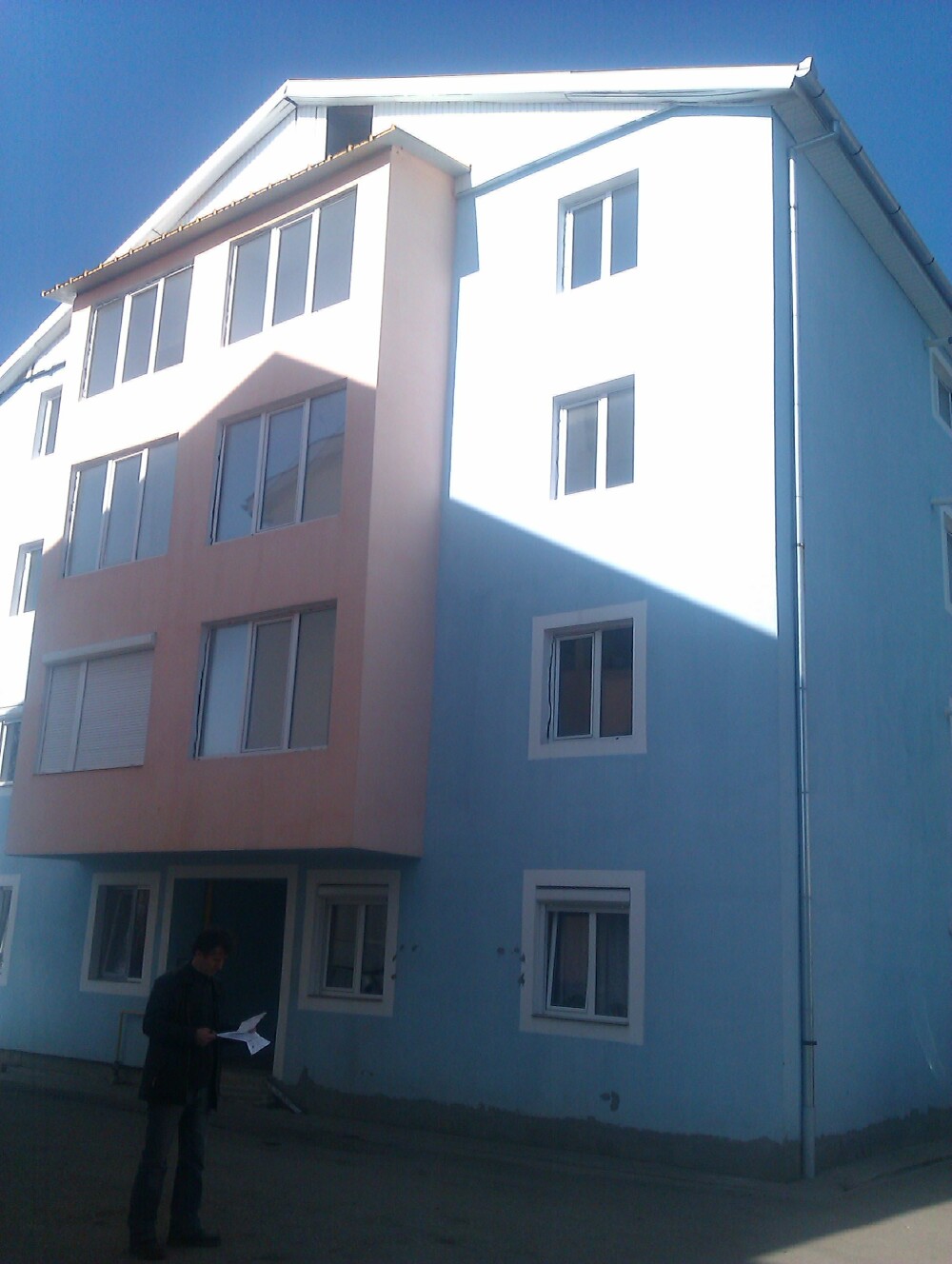 7.000 euro un apartament nou cu o camera si 9800 euro cu doua camere. Unde le gasesti - Imaginea 2
