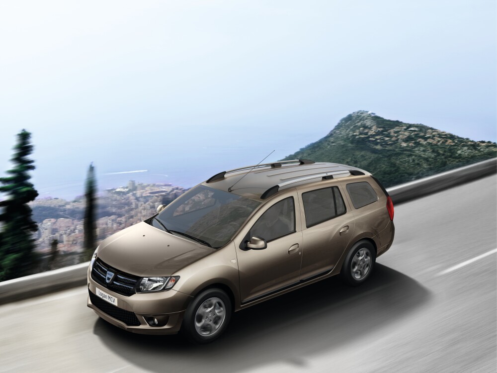 Dacia a lansat la Salonul Auto de la Geneva noul Logan MCV si o serie limitata Duster - Imaginea 6