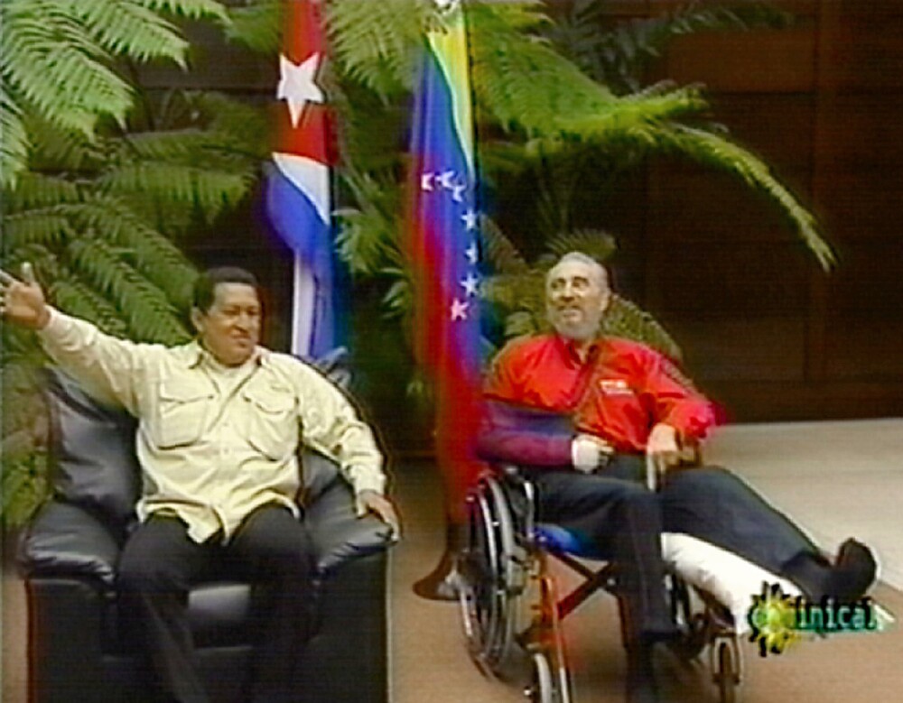 Povestea lui Hugo Chavez in 10 imagini: crescut in saracie alaturi de 6 frati, a ajuns erou national - Imaginea 1