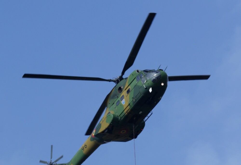 Numele militarilor morti in accidentul de elicopter din Bacau, facute publice de MApN - Imaginea 1