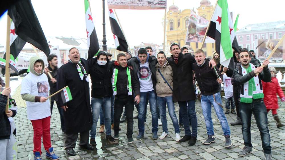 Doi ani de la declansarea razboiului in Siria.Comunitatea araba din Timisoara a organizat un protest - Imaginea 2