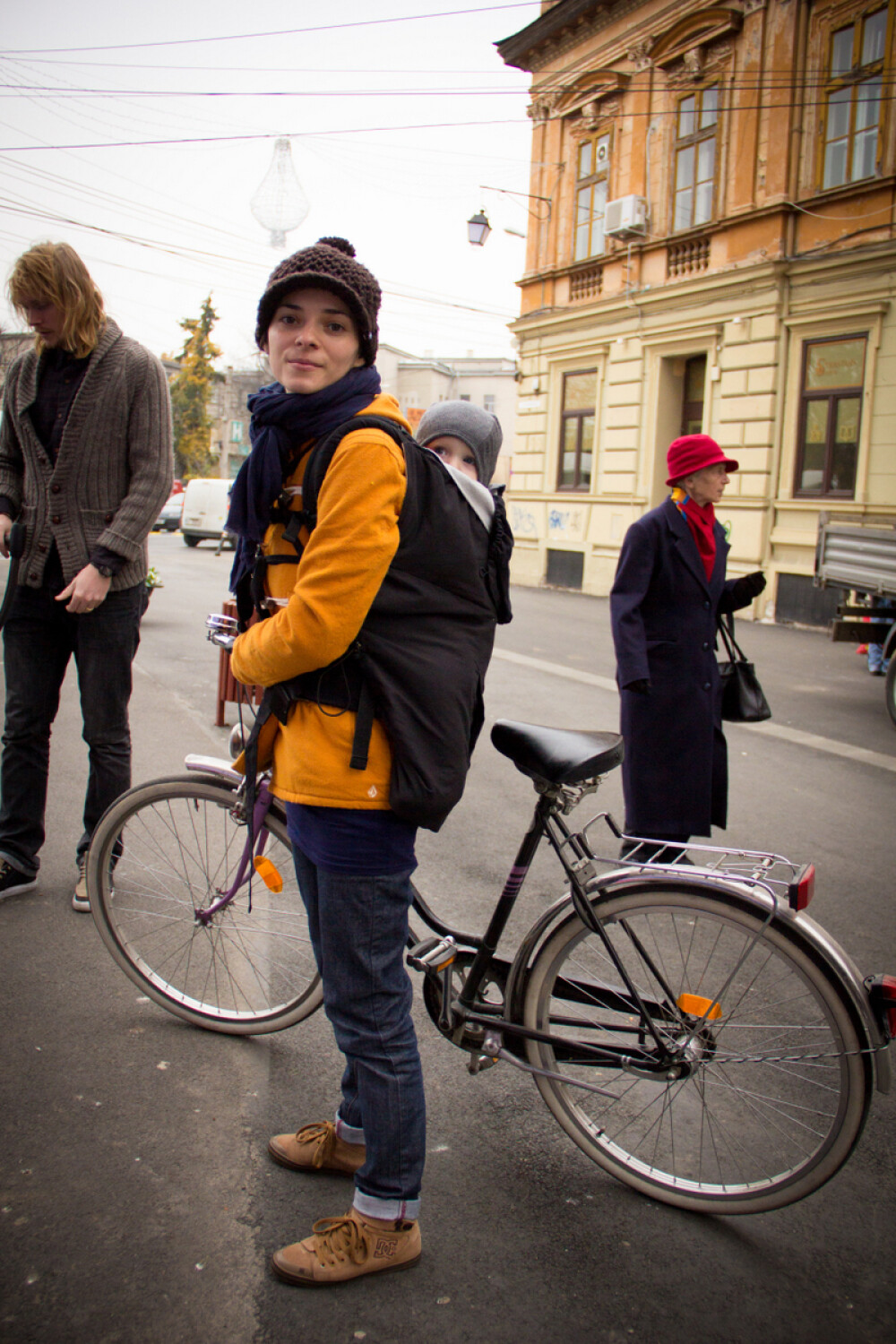 Timisoara Cycle Chic: trei tineri fotografiaza biciclistii pentru a incuraja mersul pe doua roti - Imaginea 3