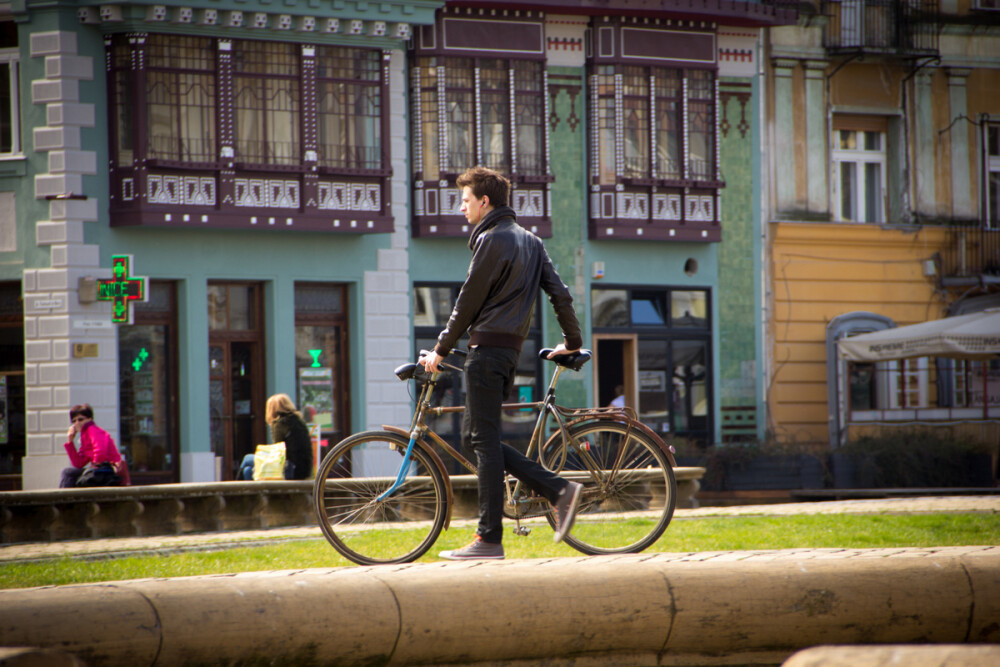 Timisoara Cycle Chic: trei tineri fotografiaza biciclistii pentru a incuraja mersul pe doua roti - Imaginea 6