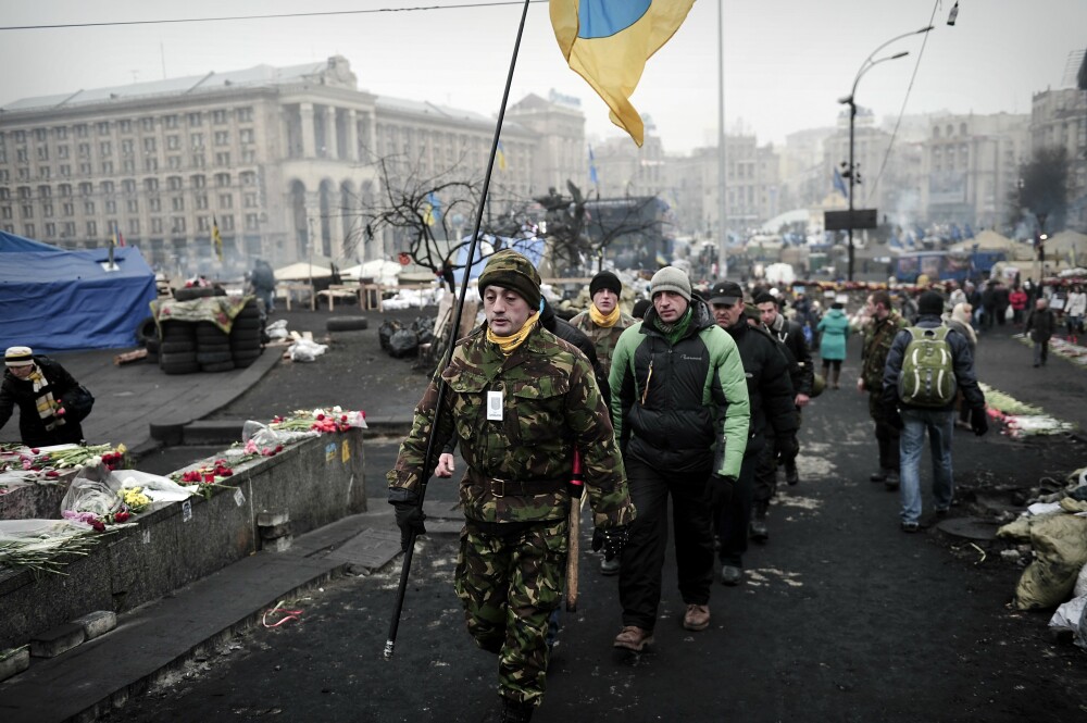 CRIZA din Crimeea: Putin nu a luat inca decizia unei interventii militare in Ucraina. Armata de la Kiev, in stare de alerta - Imaginea 5