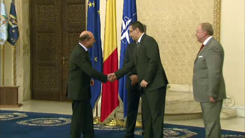 Cabinetul Ponta III a depus juramantul la Palatul Cotroceni. Basescu: 