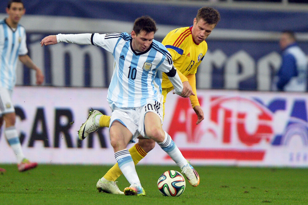 ROMANIA - ARGENTINA, 0-0. Fazele unui meci in care Romania a fost egala Argentinei. De ce a fost anulat golul lui Maxim - Imaginea 14
