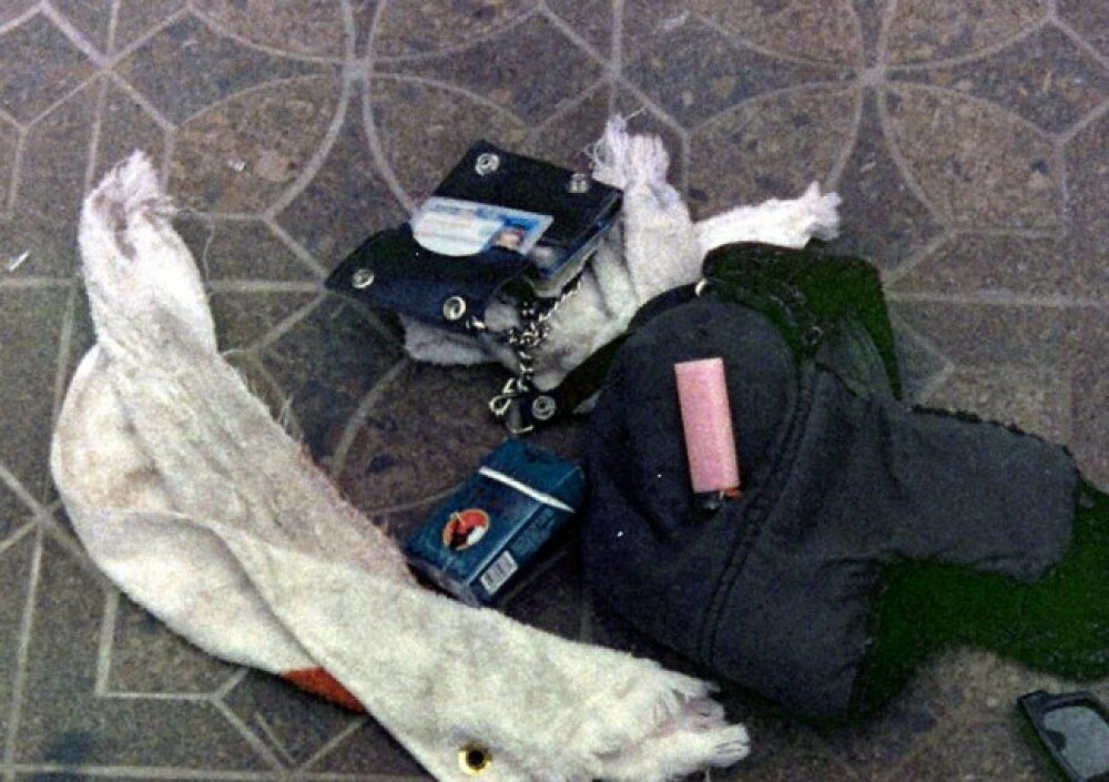 Imagini noi de la locul sinuciderii lui Kurt Cobain. Politia a developat un film la aproape 20 de ani dupa decesul artistului - Imaginea 2
