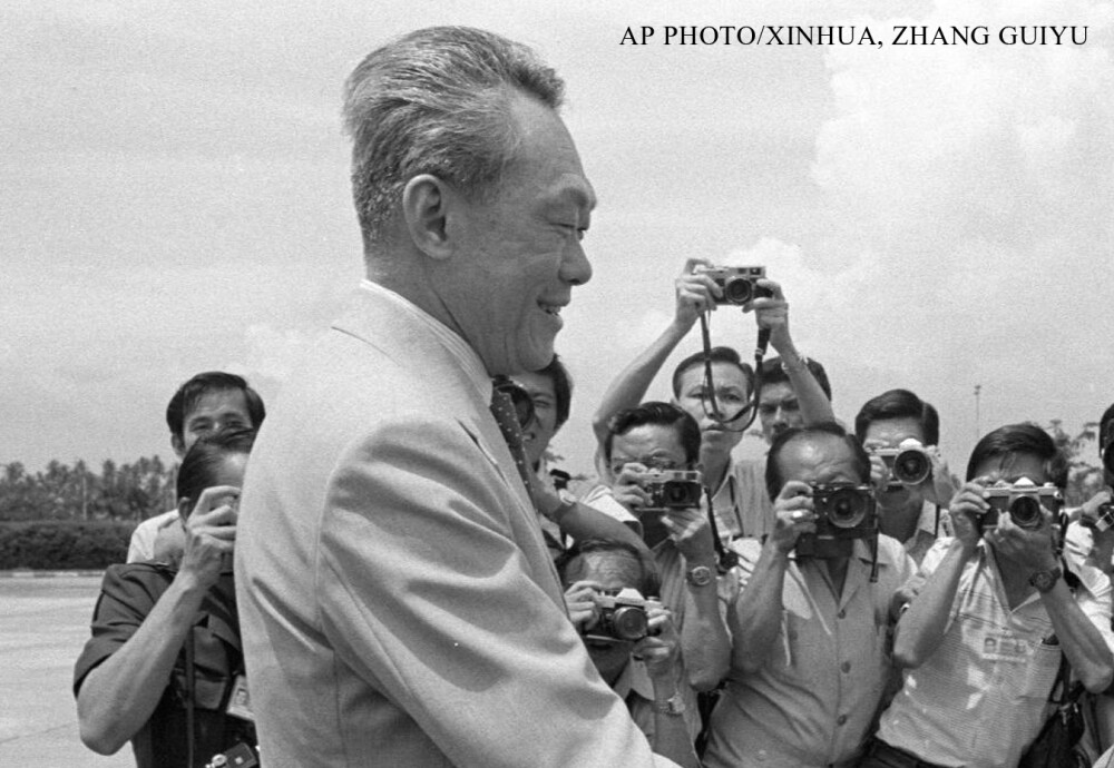 Povestea lui Lee Kuan Yew, omul care a facut din Singapore 