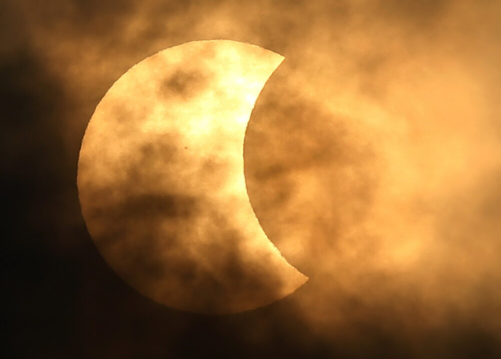 GALERIE FOTO si VIDEO cu prima eclipsa totala de Soare din 2016. Zonele in care a fost vizibil fenomenul - Imaginea 6
